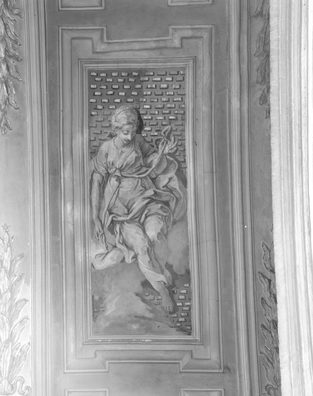 Gaetano Zompini - figura allegorica femminile, Chiesa di S. Nicola da Tolentino, Venezia 3